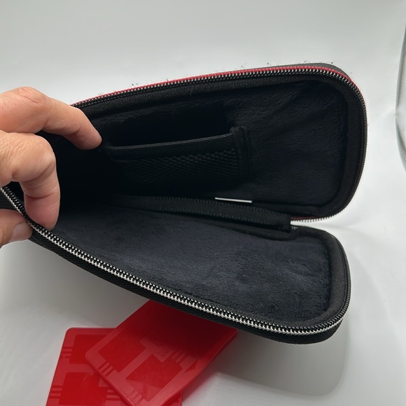 Nintendo switch black zipper case - Picture 2 of 3